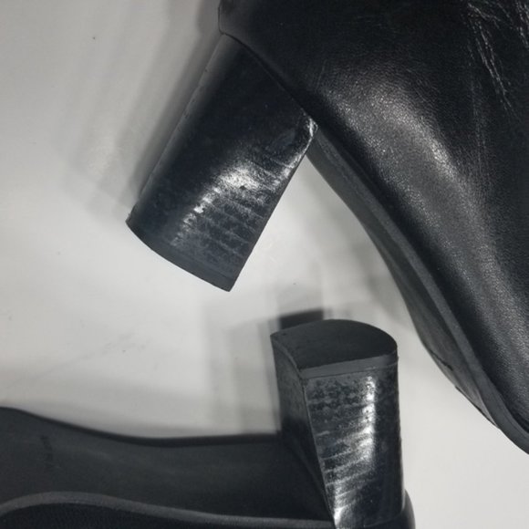 Stuart Weitzman Square Toed Black Leather Booties - Picture 4 of 16